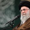 Mandato arresto Netanyahu, Khamenei: “Ci vorrebbe una condanna a morte”