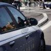 Napoli, donna si lancia da un’auto in corsa per sottrarsi agli abusi: arrestato 38enne